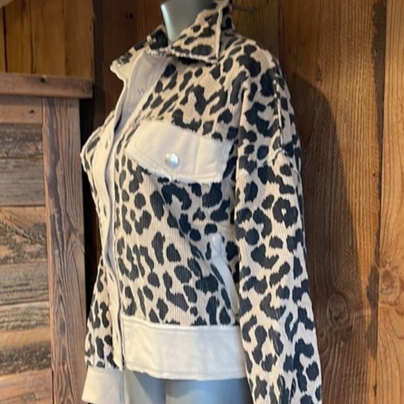 white birch Jackets & Blazers - new WHITE BIRCH CORDUROY cheetah animal print woven jacket shirt SM-XXL BEIGE